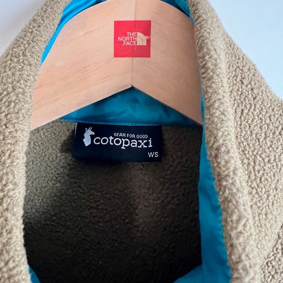 Cotopaxi Women’s Zip-Up Fleece Jacket - Picture 2 of 4